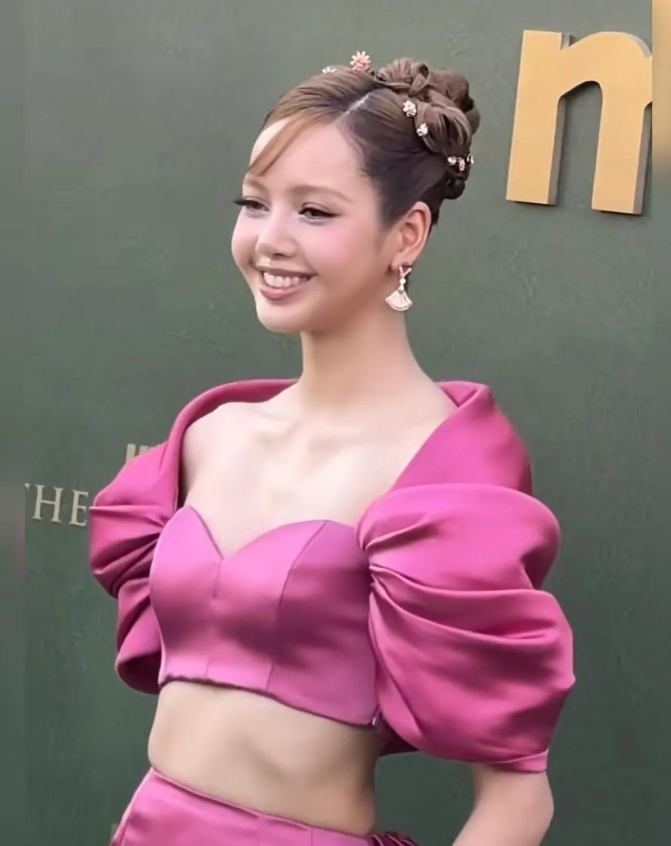 莲花度假村酒店_莲花度假酒店官网_白莲花度假村